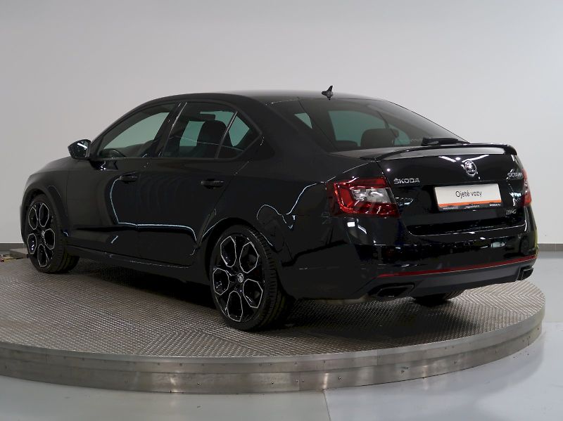Škoda Octavia (2019) RS CHALLENGE 2.0TDI 135KW DSG - fotka 7 z 46
