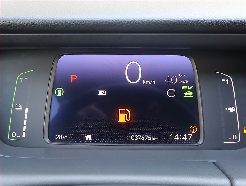 Honda Jazz (2022) 1.5 e:HEV, Automat, Serv.kniha - fotka 11 z 17