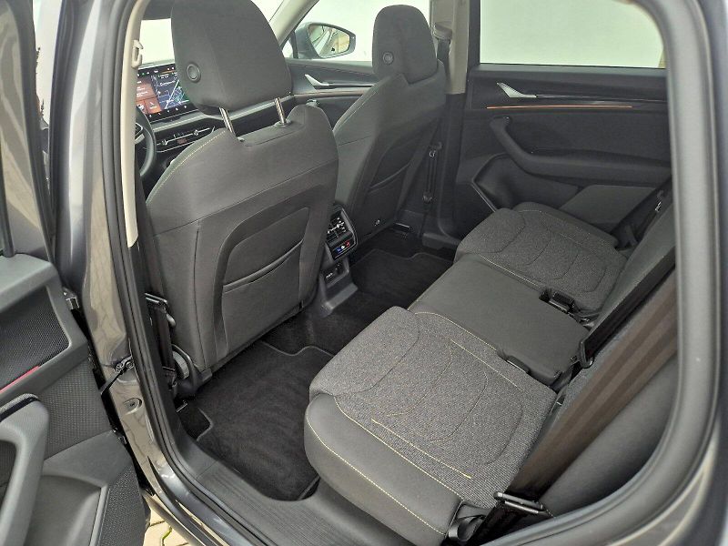 Škoda Kodiaq (2024) Selection 2.0 TDI 142 kW 4x4 7 - fotka 15 z 32