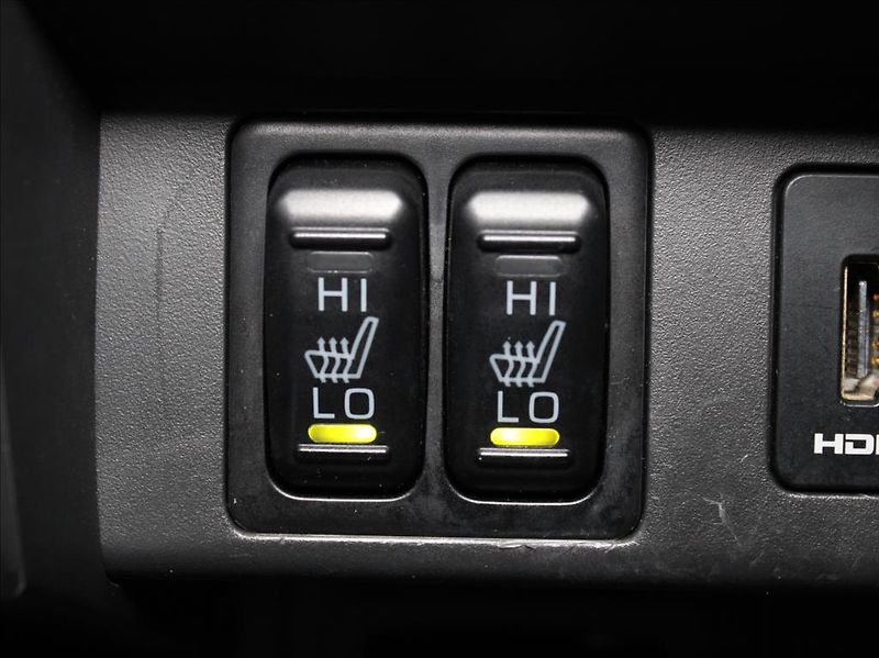 Mitsubishi L200 2,3 DI-D 127kW AT Instyle DPH - fotka 20 z 24