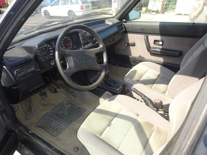 Audi 80 (1986) SC - fotka 13 z 14