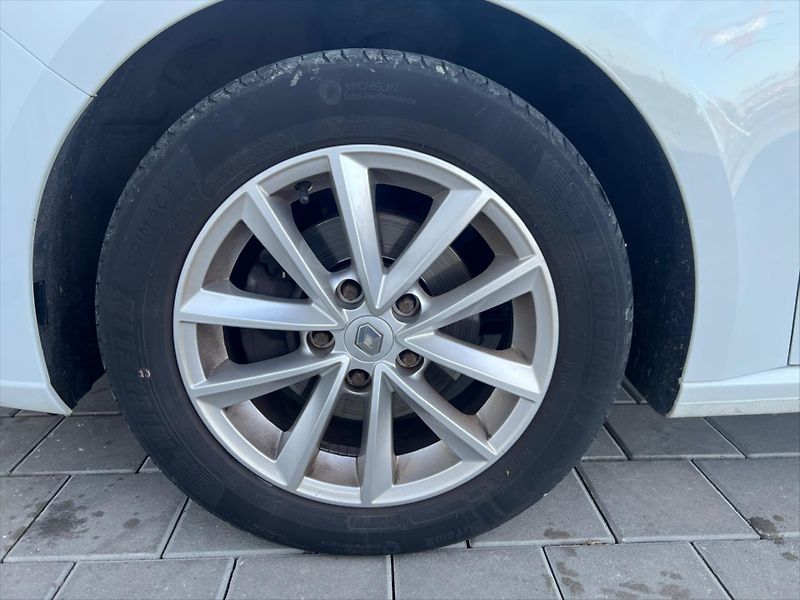 Renault Mégane 1,3   75kW - fotka 24 z 25