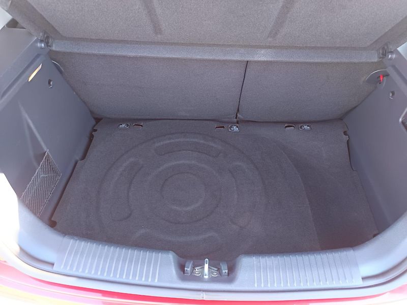 Kia Rio (2012) - fotka 27 z 32