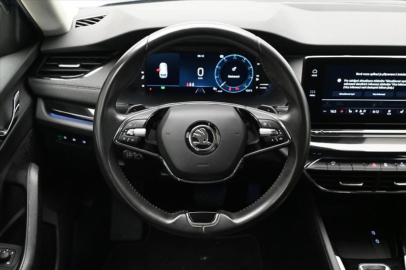 Škoda Octavia 2,0 TDI 110 kW DSG Style Záruk - fotka 18 z 33