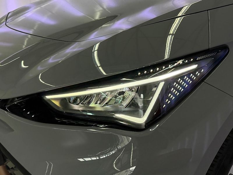 Cupra Born 150 KW / 58 KWH, ACC, LANE, FR - fotka 7 z 23