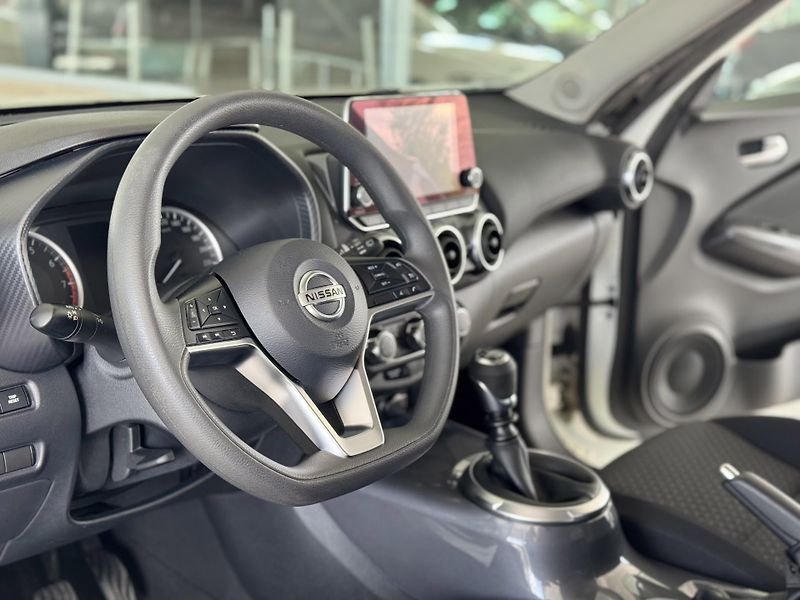 Nissan Juke 1,0DIG-T 114*Kamera*Navi*LED* - fotka 11 z 32
