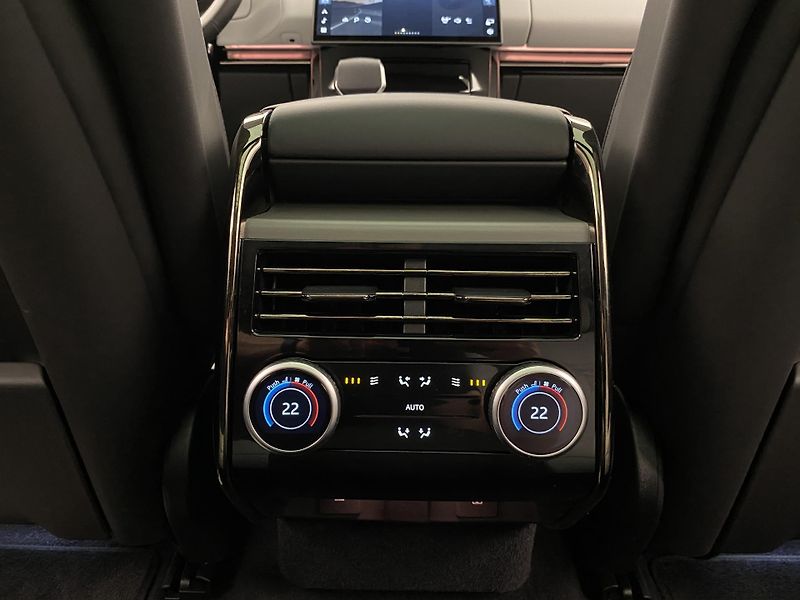 Land Rover Range Rover Sport P460e DYNAMIC HSE AWD AUT - fotka 51 z 79