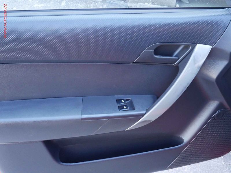 Chevrolet Aveo (2009) 1.2i, ČR, TZ, STK5/28, ČR - fotka 14 z 15
