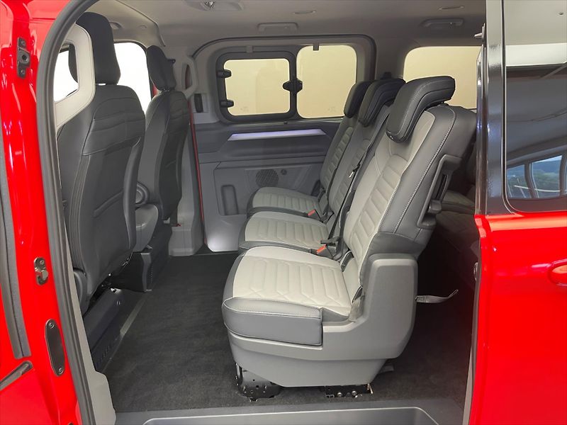 Volkswagen Caravelle (2026) Nový T7 Style 2,0 TDI 4MOT 8AU - fotka 14 z 37