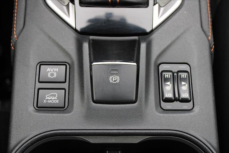 Subaru XV 1,6 i  1.MAJ, EXECUTIVE - fotka 27 z 37