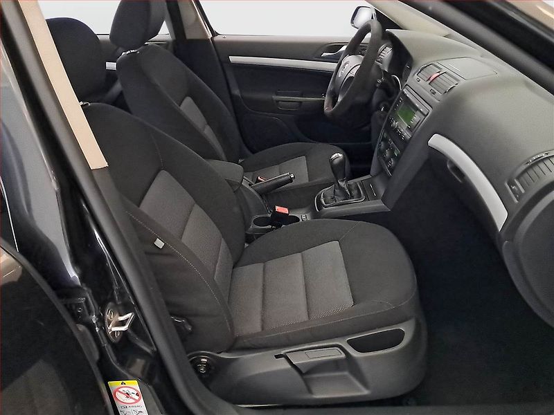 Škoda Octavia (2007) 1.9 TDI, po STK, Tažné - fotka 9 z 20