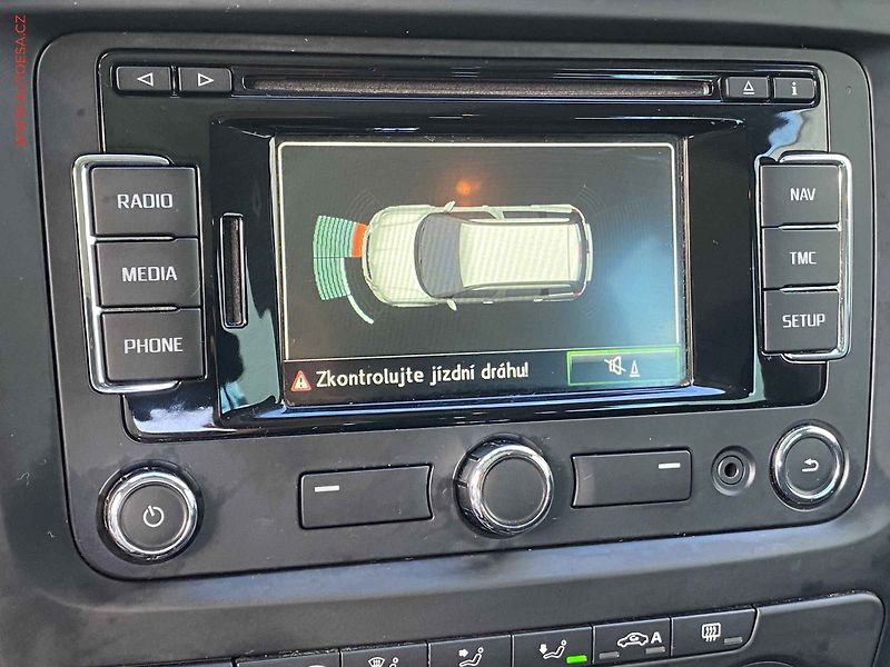 Škoda Yeti (2014) 1.4 TSi, Elegance, xenon - fotka 17 z 19