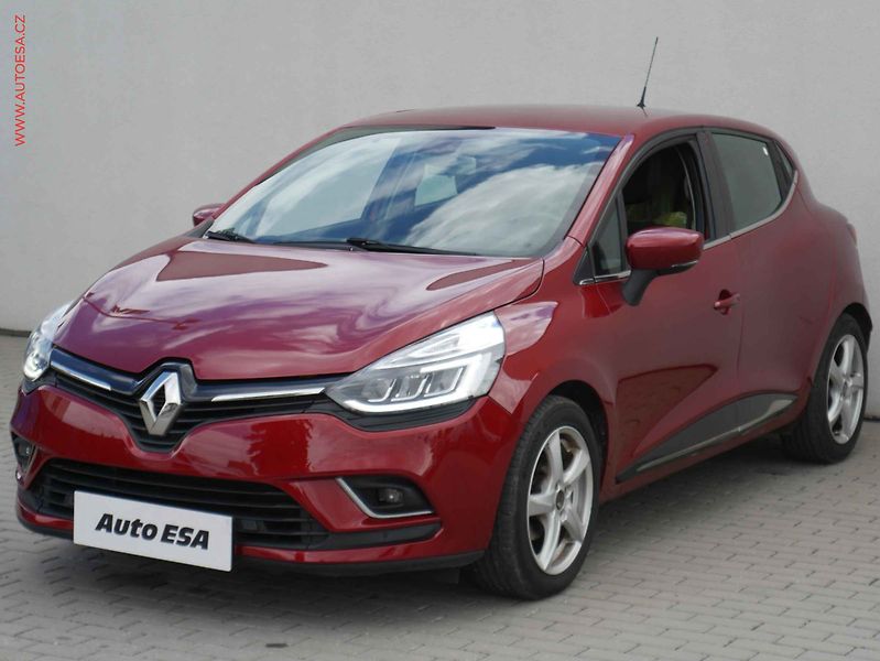Renault Clio (2016) 0.9TCe, Navi, LED - fotka 3 z 21