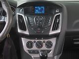 Ford Focus (2012) 1.6 TDCi, Tažné, rezervace - náhled 12