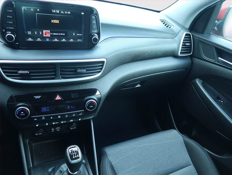 Hyundai Tucson (2019) 1.6 CRDi, Serv.kniha, Navi - fotka 12 z 17