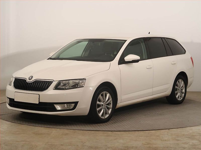 Škoda Octavia (2015) 2.0 TDI, Navi, Tempomat - fotka 2 z 13