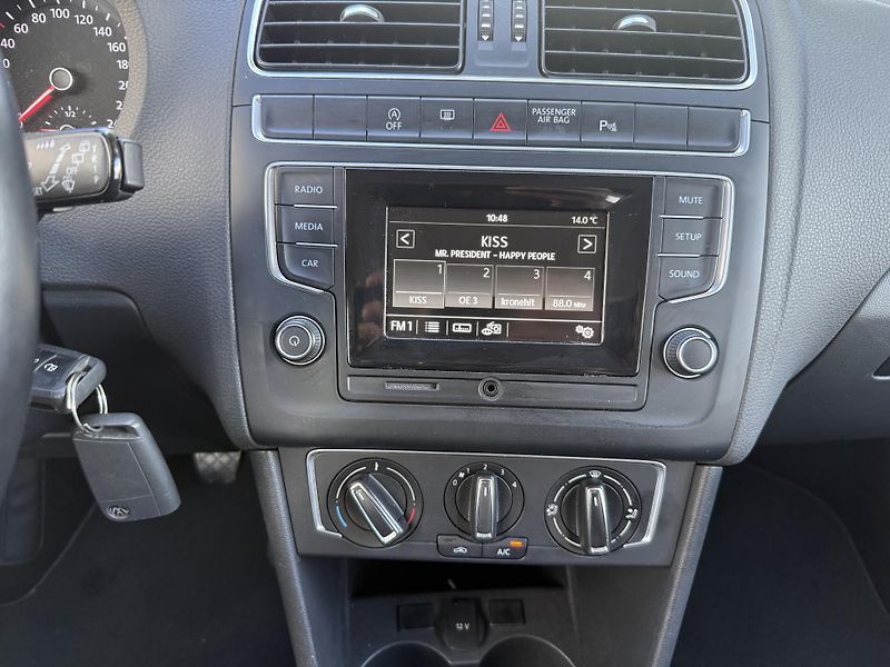 Volkswagen Polo 1,2TSI 66kW Servisní kniha - fotka 16 z 23