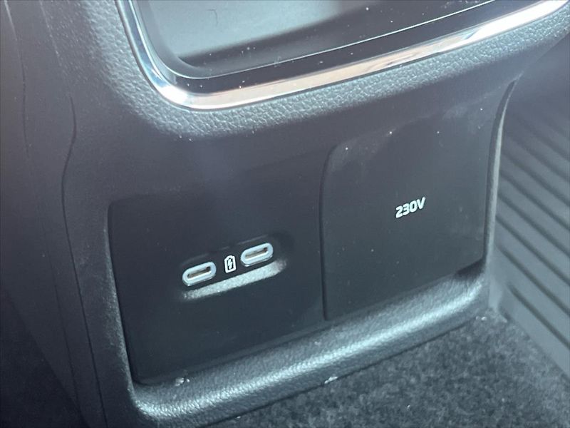 Škoda Octavia 2,0 TDi 110 kW STYLE  IV. - fotka 21 z 29