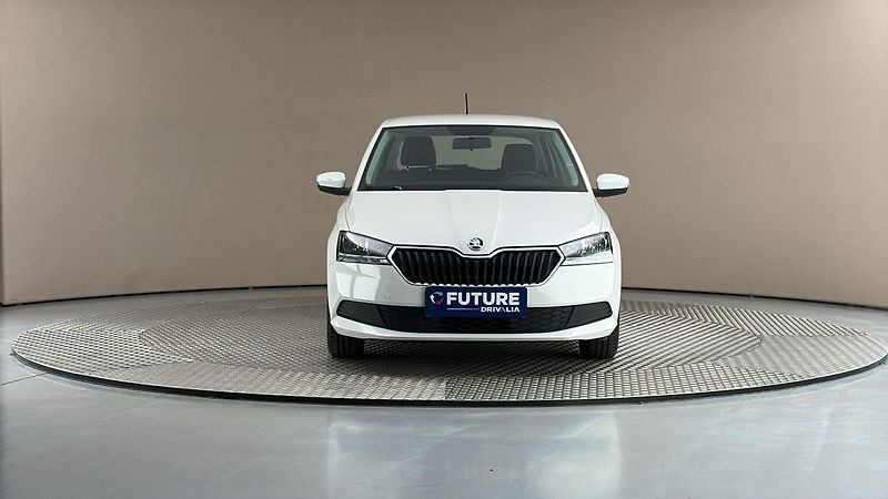 Škoda Fabia 1.0 TSI Active - fotka 3 z 23