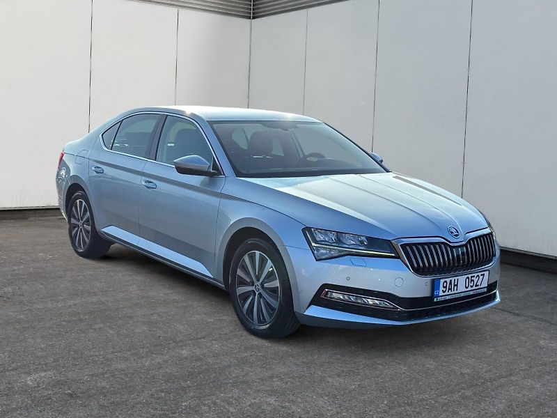 Škoda Superb (2022) STYLE 2.0TSI 140kW DSG TAŽNÉ  - fotka 3 z 11