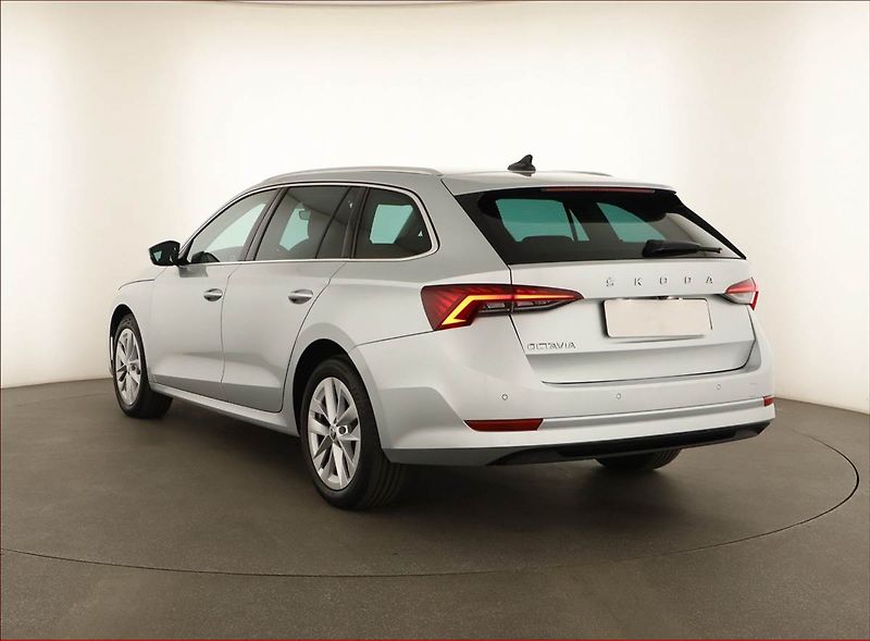 Škoda Octavia (2022) Style 2.0 TDI, ČR,1.maj, Navi - fotka 4 z 14
