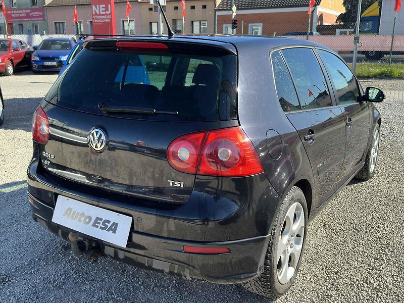 Volkswagen Golf (2008) 1.4TSI, autoAC, temp - fotka 4 z 21