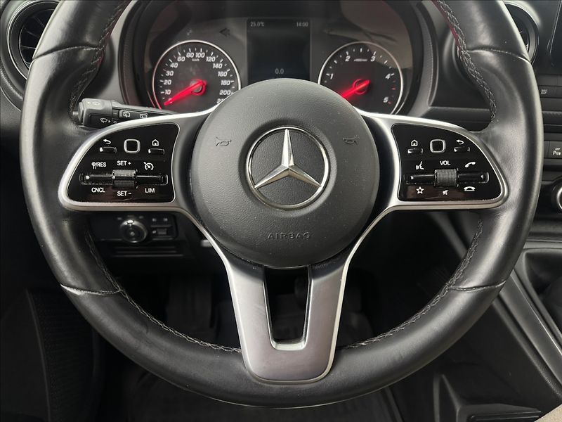 Mercedes-Benz Citan 1,5 TOURER DPH NAV LED 1MAJ ČR - fotka 9 z 38