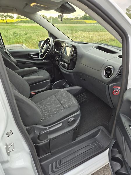Mercedes-Benz Vito (2021) Sport edition 4x4 - fotka 9 z 18