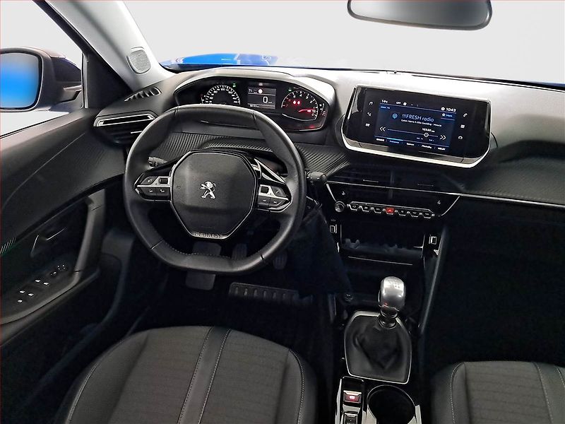 Peugeot 2008 (2022) 1.2 PureTech, ČR,1.maj - fotka 7 z 20