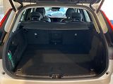 Volvo XC60 D4 AWD MOMENTUM - náhled 9
