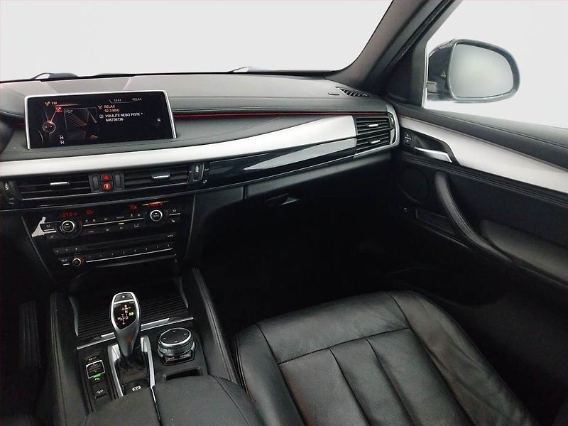 BMW X6 (2015) xDrive30d, 4X4, Automat - fotka 8 z 23