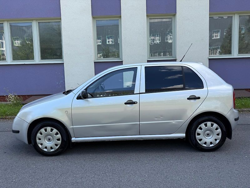 Škoda Fabia 1,2 HTP - fotka 2 z 22