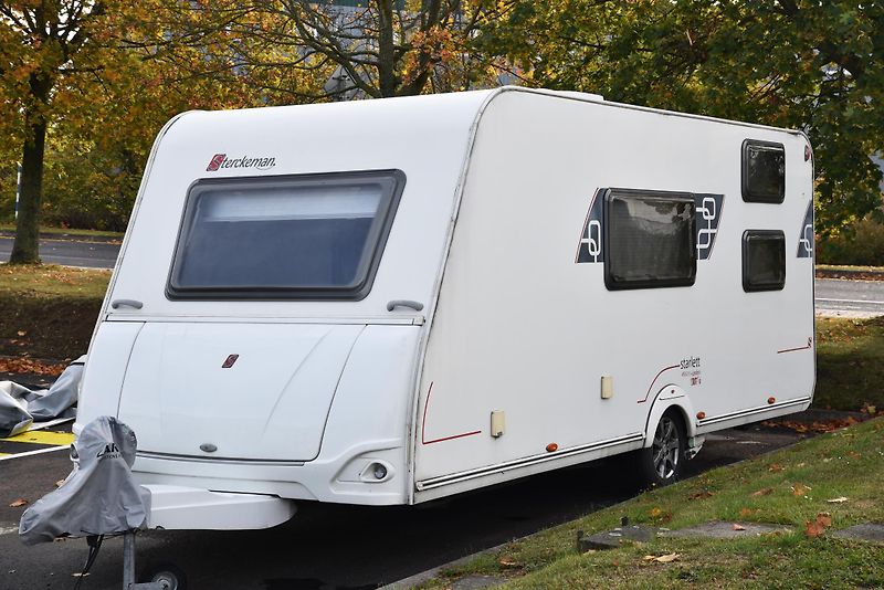 Sterckemann Starlett 496 PE COMFORT, KLIMA, 5MÍST - fotka 3 z 50