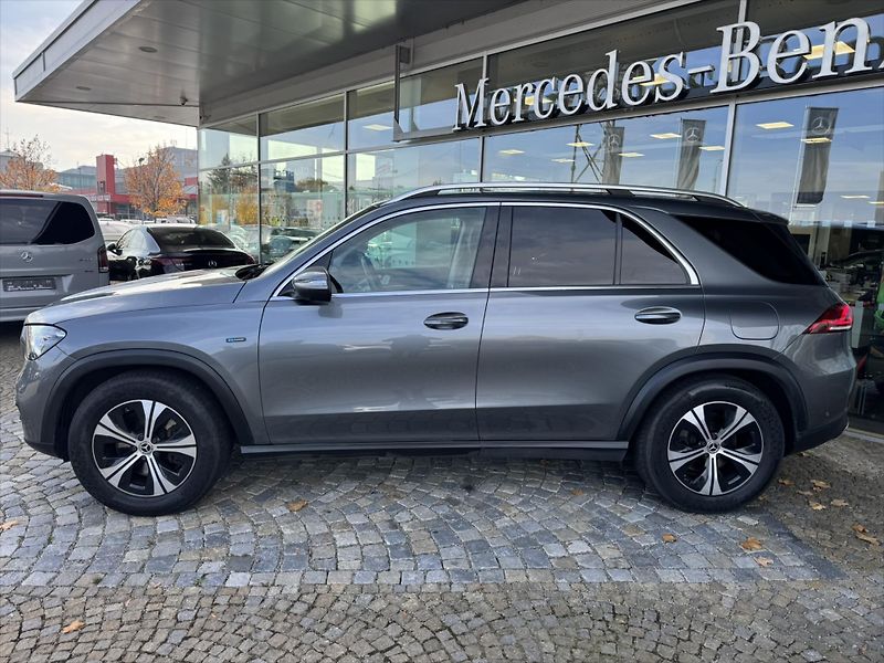 Mercedes-Benz GLE 350de 4MATIC - fotka 2 z 34
