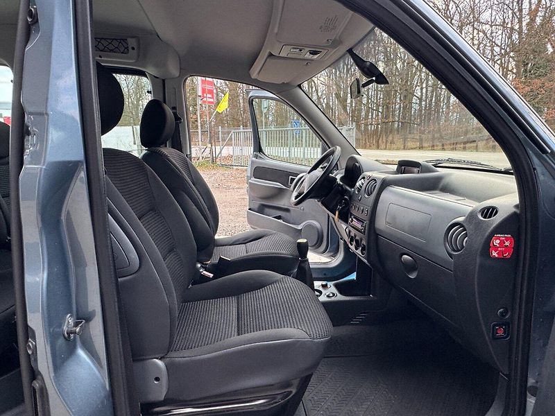 Citroën Berlingo (2008) 1.4 Klima - fotka 13 z 30