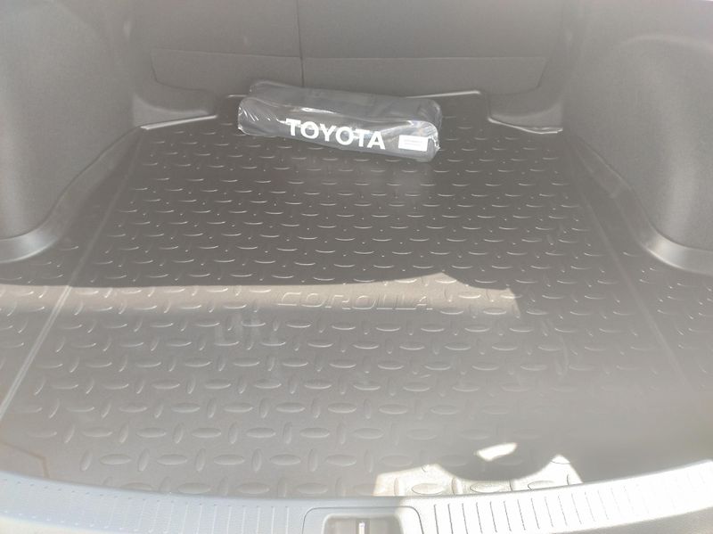 Toyota Corolla (2026) SD 1.8 FHEV Comfort TECH - fotka 13 z 15