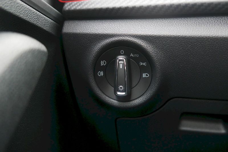 Škoda Scala (2025) 1.5 TSI 110 kW DSG 7° Monte Ca - fotka 14 z 35