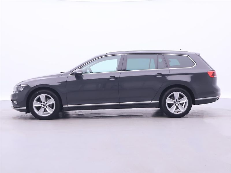 Volkswagen Passat 2,0 TDI CZ Elegance Kůže DPH - fotka 4 z 31