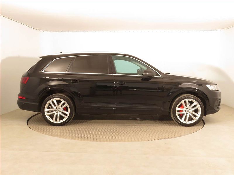 Audi Q7 (2016) 3.0 TDI - fotka 6 z 18