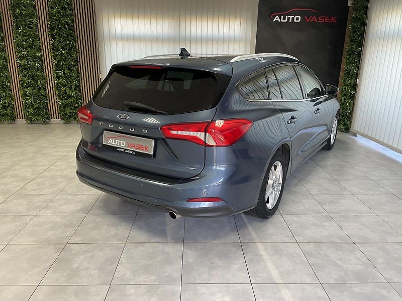 Ford Focus 1.5 TDCi NAVI DIGIAC  - fotka 11 z 24