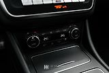 Mercedes-Benz CLA (2018) 220d SB 4Matic AMG - náhled 40