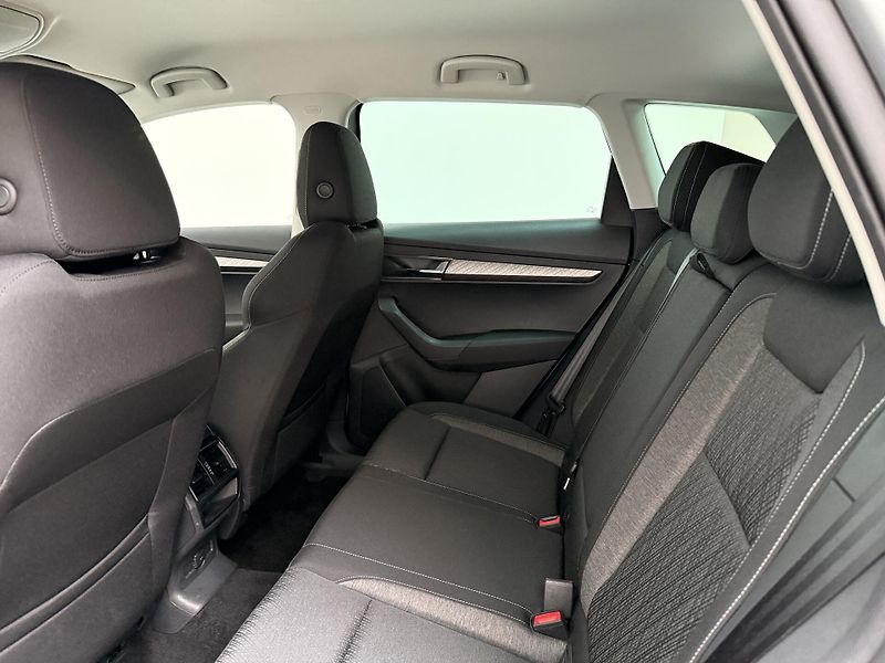 Škoda Karoq 1.5 TSI 110kW Style DSG - fotka 11 z 12