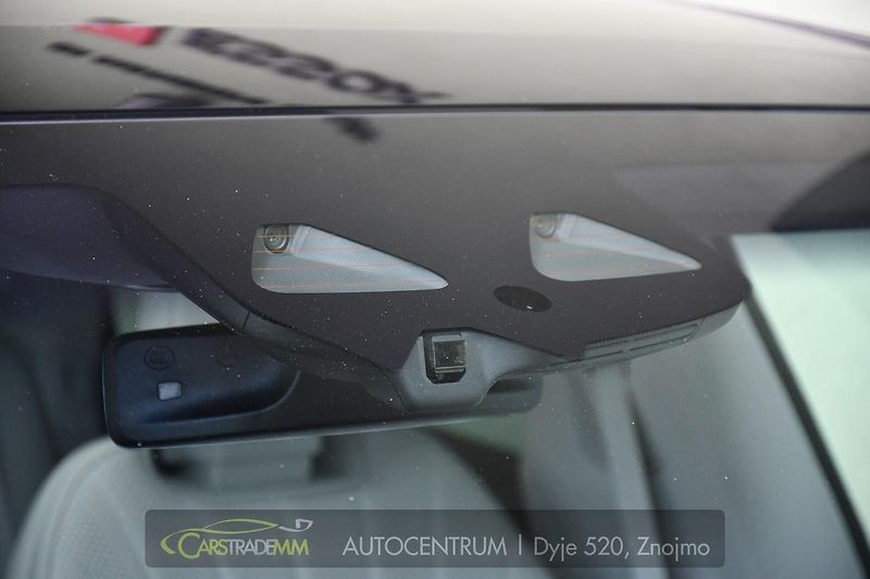 Mercedes-Benz EQS 580 4M HYPERSCREEN K360° 1M - fotka 56 z 59
