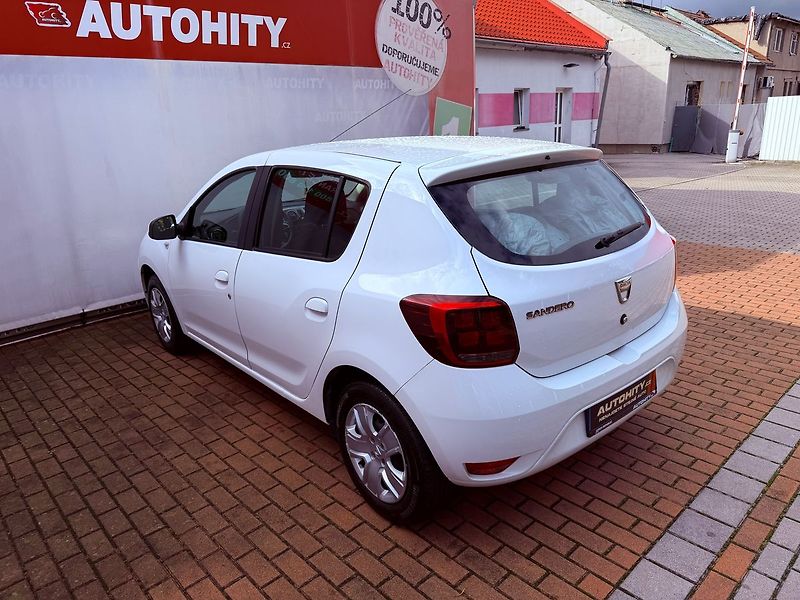 Dacia Sandero 1.0 SCe Access, ČR, 1.Maj - fotka 8 z 20
