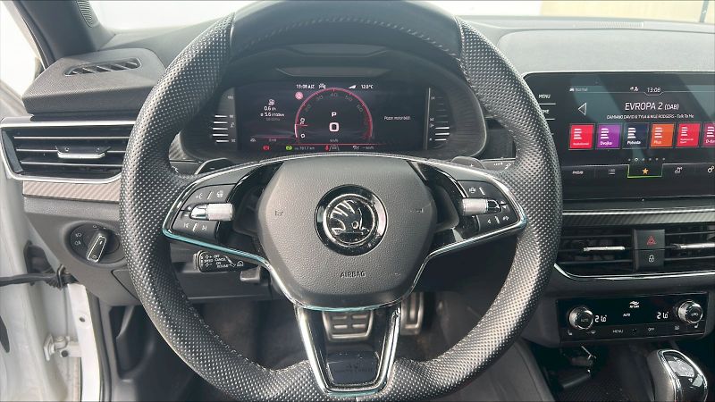 Škoda Kamiq (2023) Monte Carlo 1,5 TSI 110 kW  7 - fotka 20 z 32