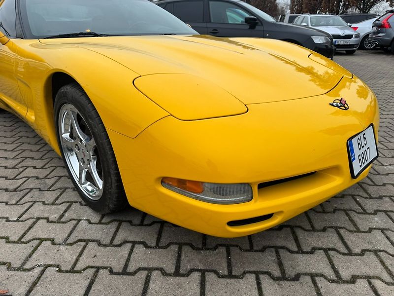 Chevrolet Corvette (2001) C5 TARGA LS1 5,7L V8 261KW DPH - fotka 13 z 50