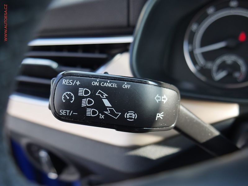 Škoda Scala (2020) 1.5TSi, 2.maj,ČR, Style, LED - fotka 17 z 21
