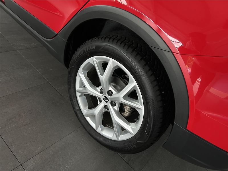 Seat Arona 1,0   TSI 85kW,FR,SERVISKA,1.M - fotka 26 z 26