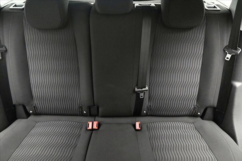 Peugeot 308 1,6 BlueHDi 73kW tažné Záruka - fotka 26 z 29