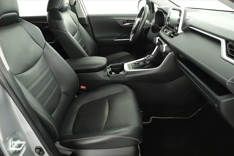 Toyota RAV4 (2021) Executive 2.5 Hybrid - fotka 7 z 18
